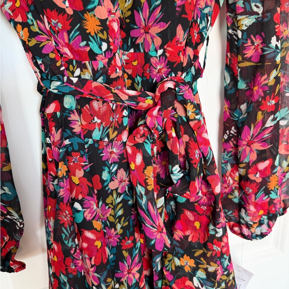 NWT! MSK Medium Floral V-Neck Long Sleeve Dress - Picture 3 of 13